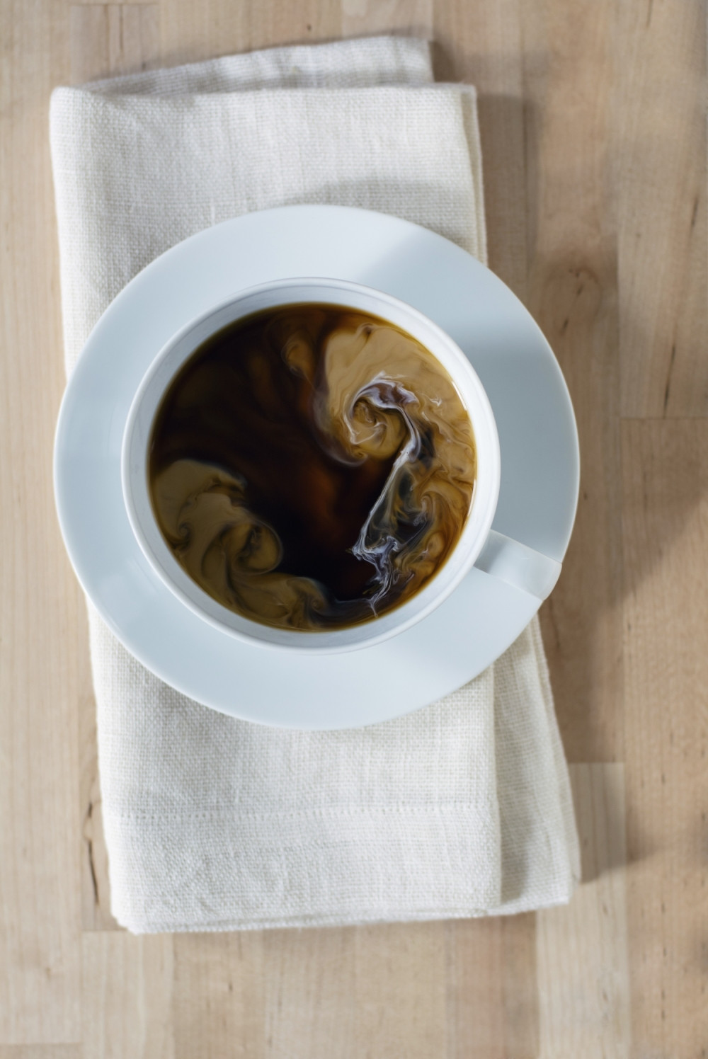 Pročitajte zašto je dobro staviti SO u kafu! Zvuči grozno, ali je rezultat NEVEROVATAN!