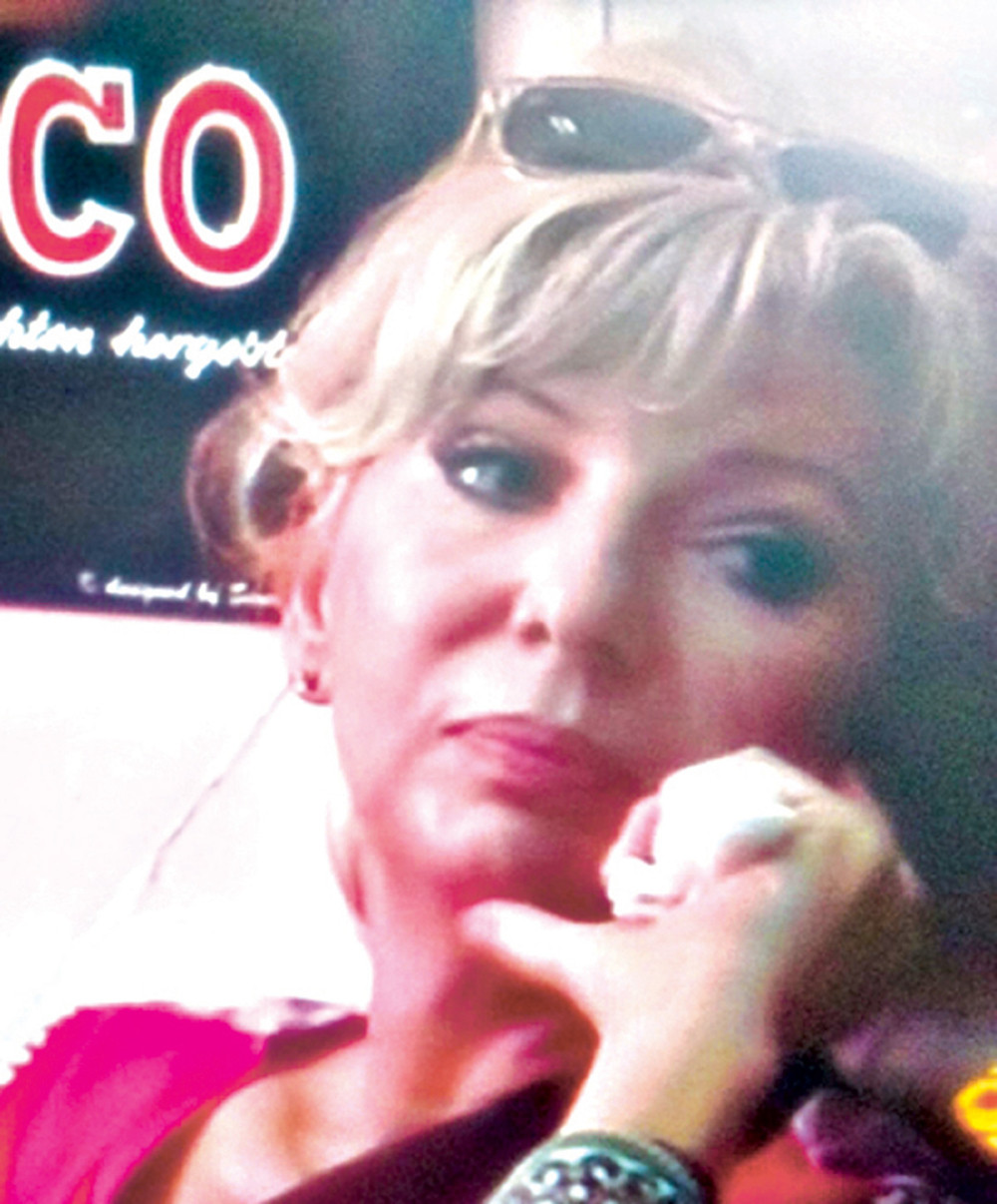 Medenica polila Maju vodom! (VIDEO)