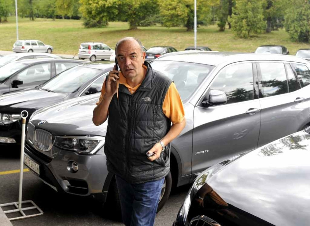 Vujošević pretio Mladenoviću!