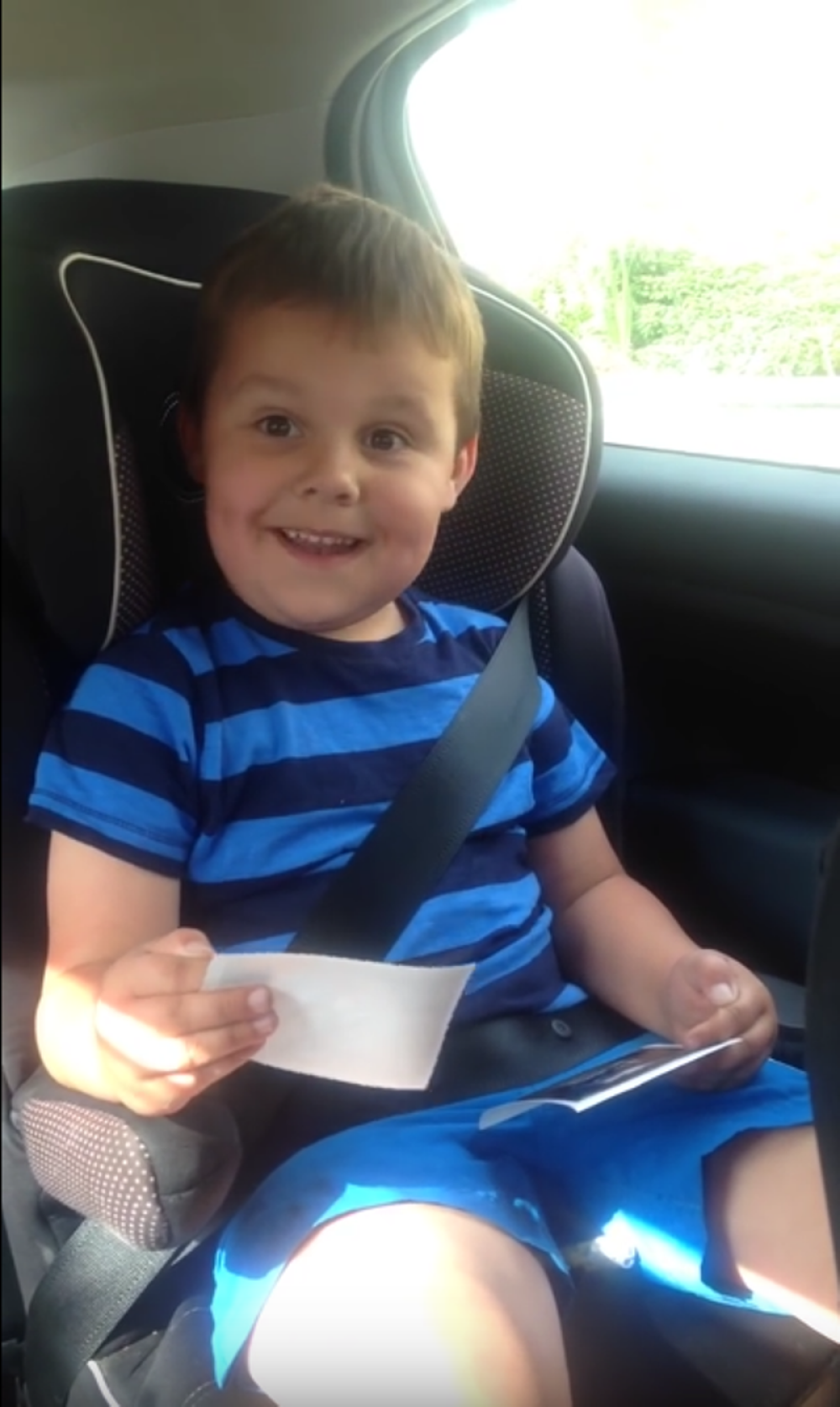 Video sliku ultrazvuka i shvatio da će dobiti brata! (VIDEO)