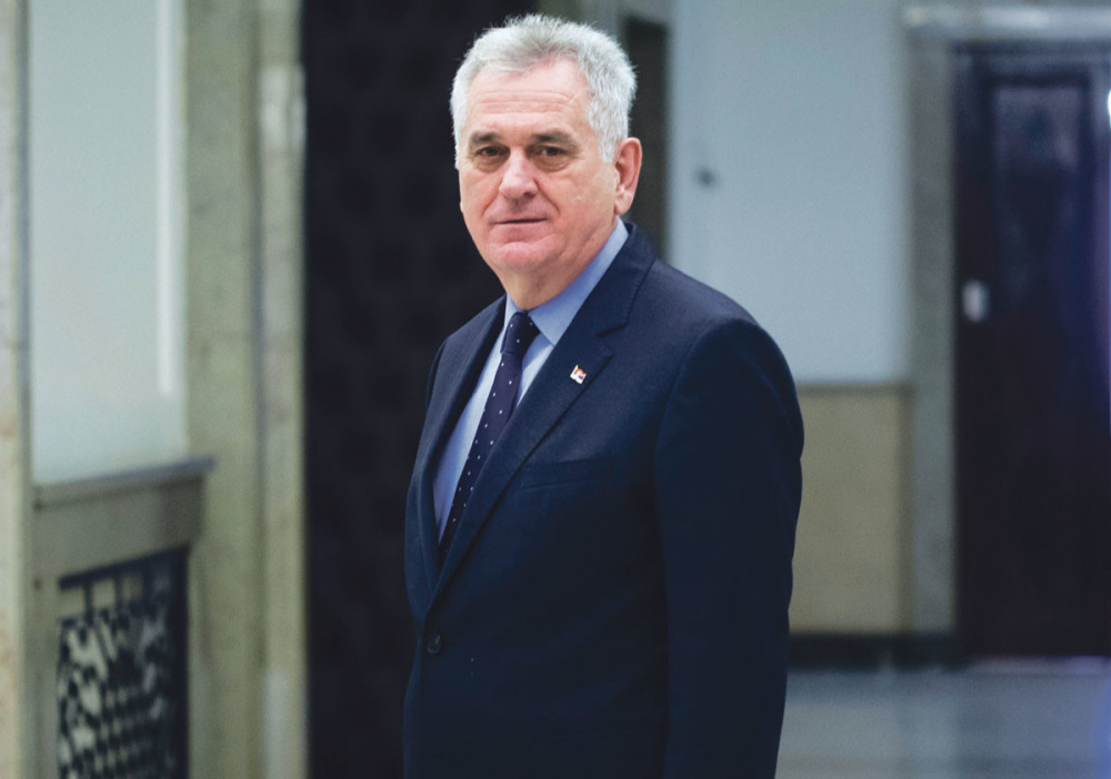 Nikolić: Ako ovako nastavite, upašćete u ponor!