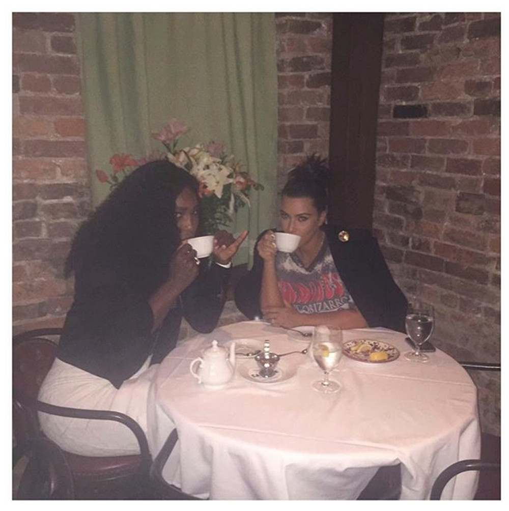 Serena i Kim se opustile uz večeru (FOTO)