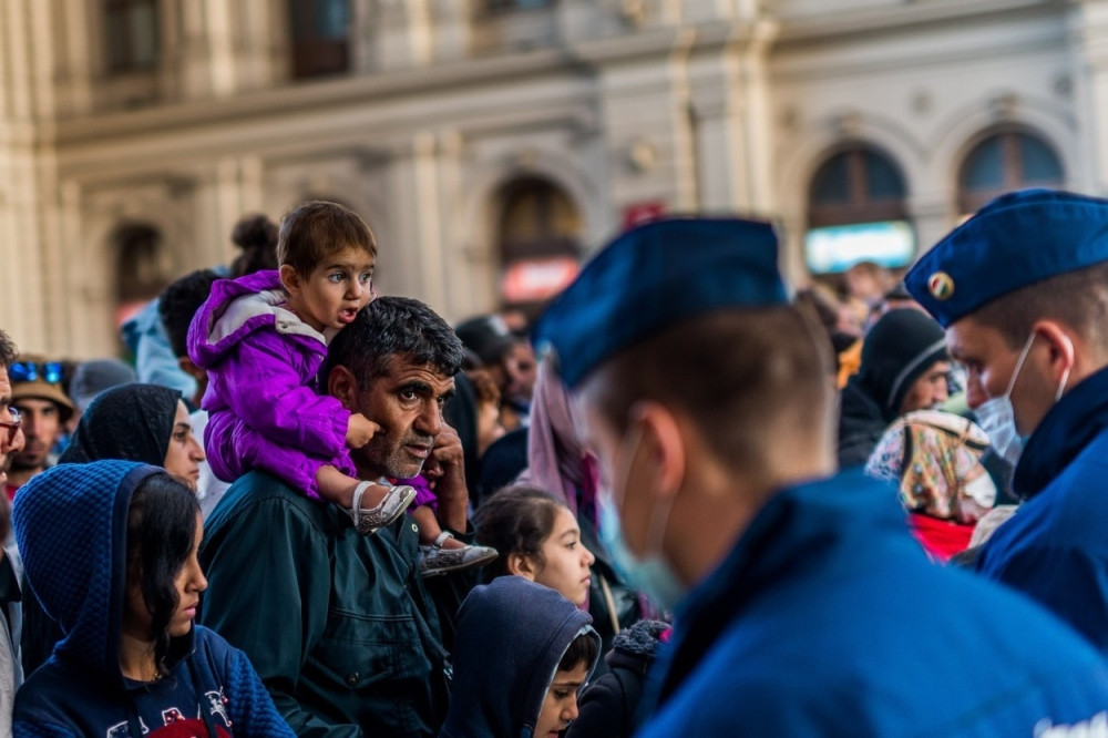 Preko 181.000 ilegalnih ulazaka u Mađarsku u 2015.