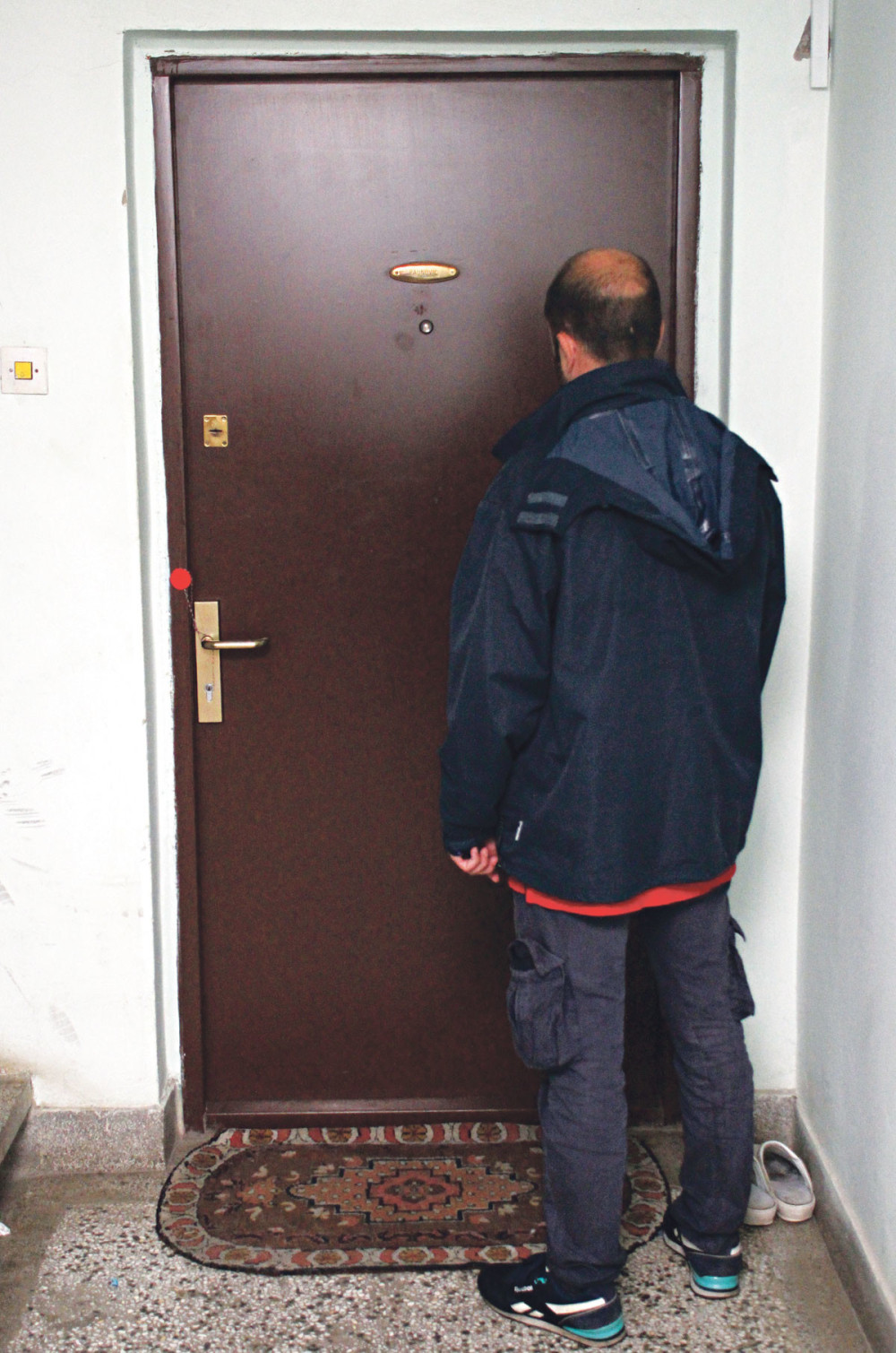 U SUDU U NIŠU ŽIVI VEĆ 60 GODINA! Ispred vrata joj prolaze ubice i kriminalci, a njoj jedan detalj baš smeta!