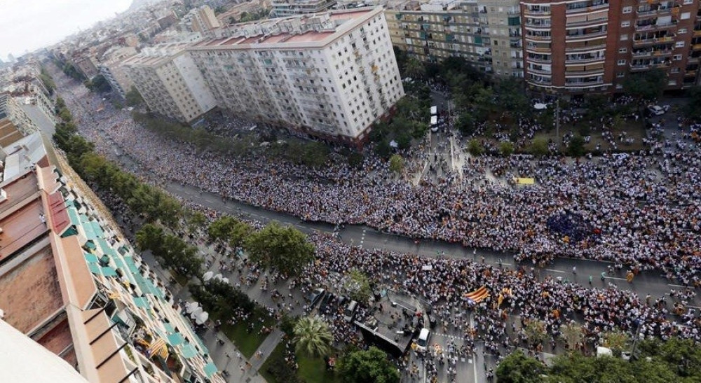 Masovni miting u Barseloni (FOTO)
