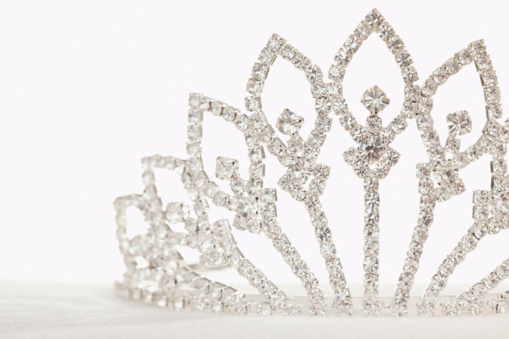 Umalo postala Mis Kazahstana, a onda je otkrivena velika tajna!