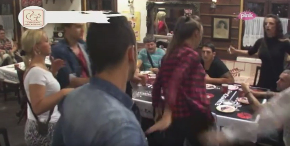 Pogledajte kako Goga bije Tamaru (VIDEO)