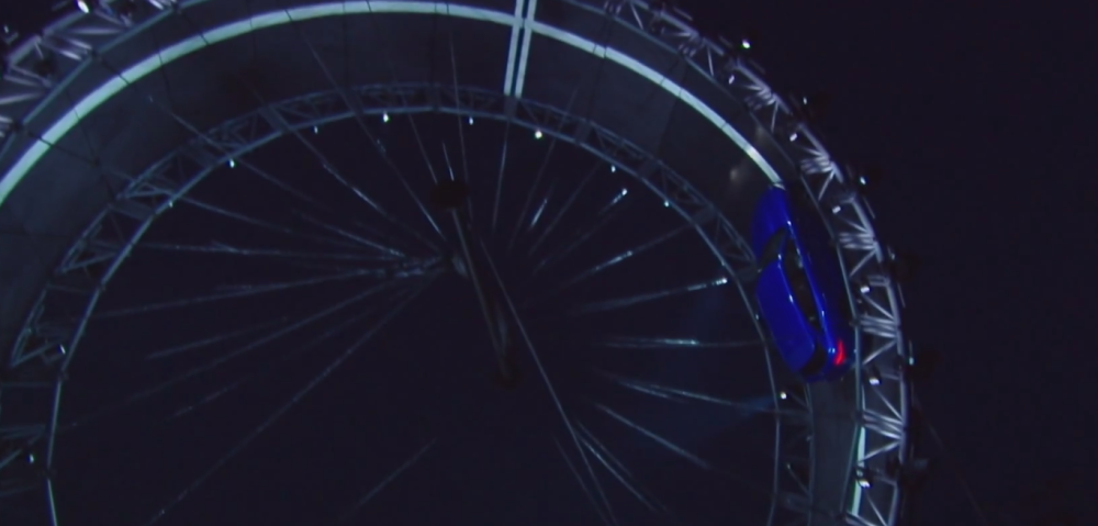 “Jaguarom” napravio krug od 360 stepeni!