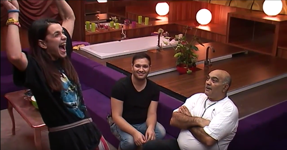 Stefani prebačna u bolnicu!