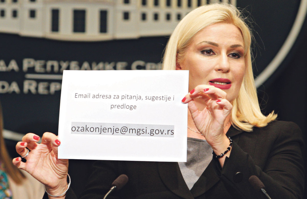 Zorana tajkunima daje kvadrate za siću!