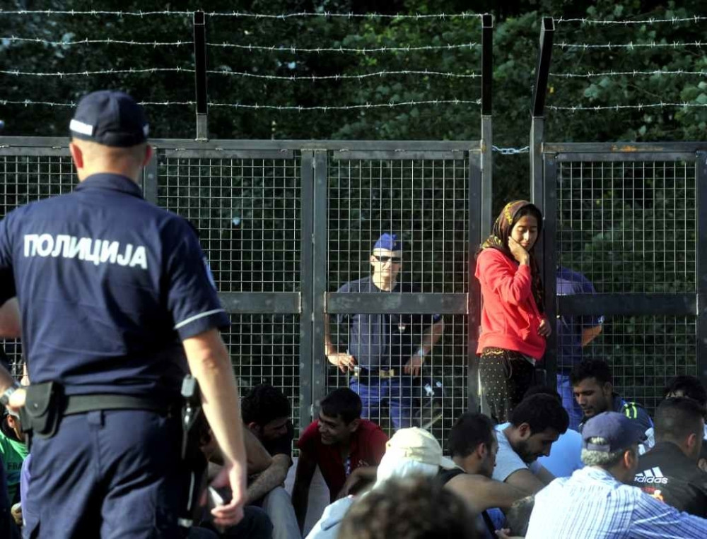 Migrant se otrovao lekovima