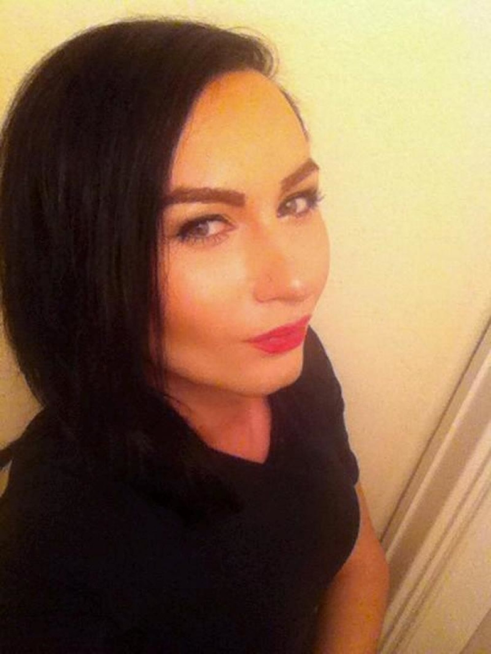 Fifi konačno menja pol! (FOTO)