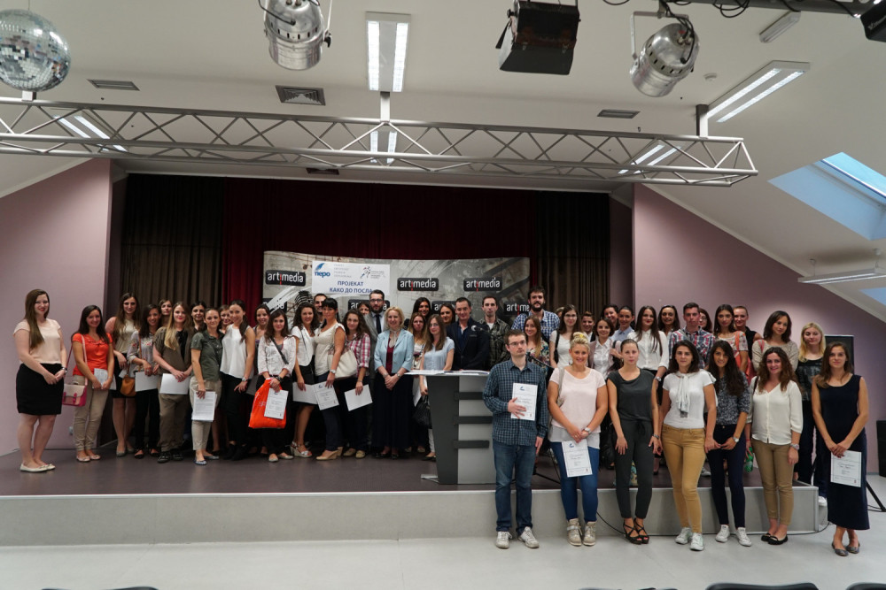 Smanjen broj nezaposlenih nastavnika