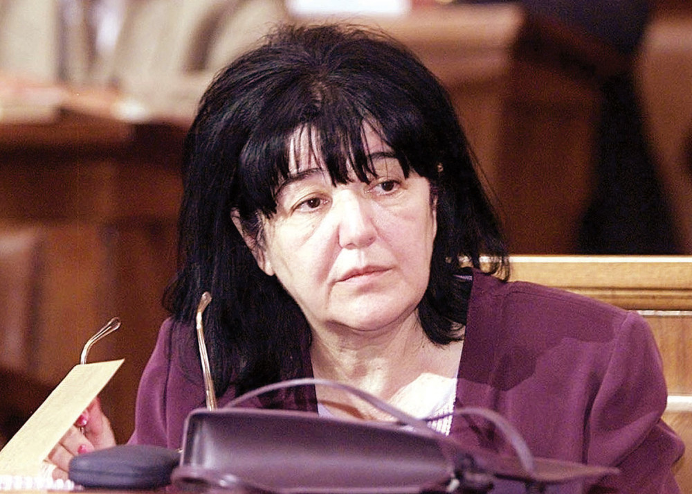 Mira Marković preminula četiri dana posle njegovog pogotka porotiv Napolija