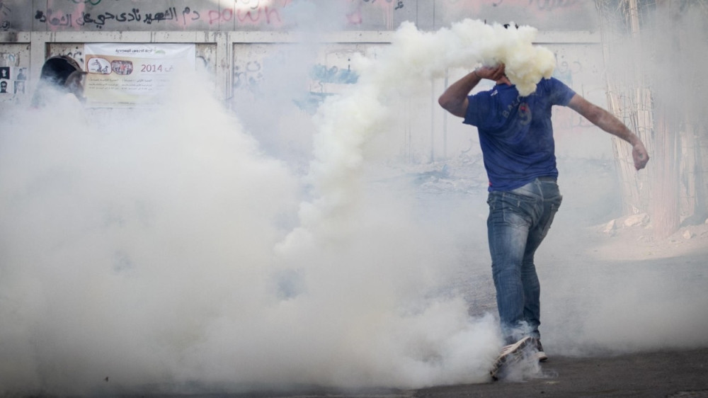Rasteruju demonstrante "mirisom" truleži