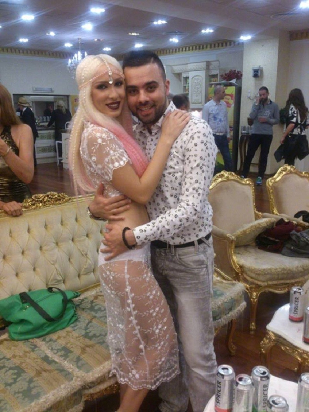 Kralj: Sviđa mi se Ema!