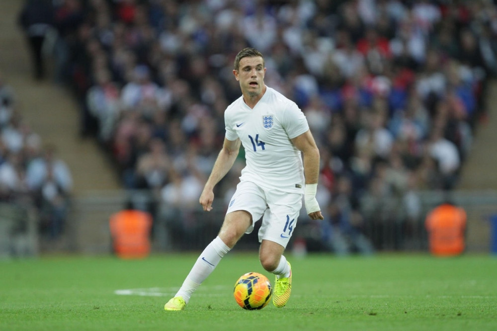 Kapiten Liverpula Henderson pauzira osam nedelja