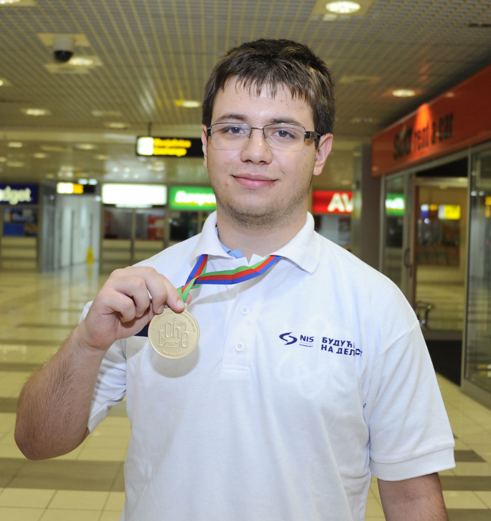 Učenici iz Srbije osvojili 18 medalja!