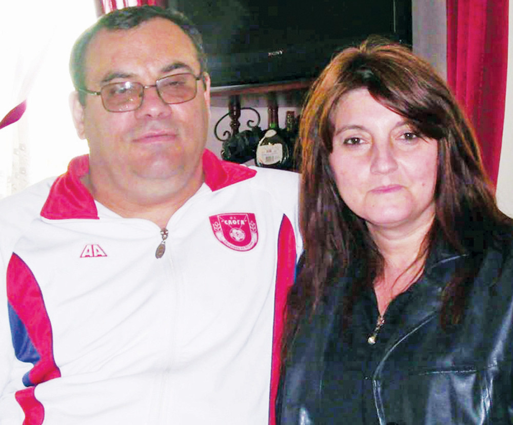 Izbo sam je jer mi je pokazala srednji prst