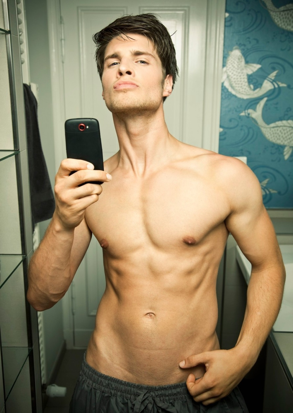 Umalo proglašen pedofilom zbog svojih seksi selfija!