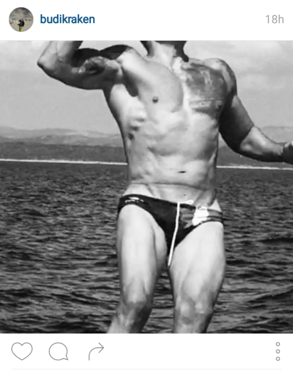 Ko je ovaj seksi političar?