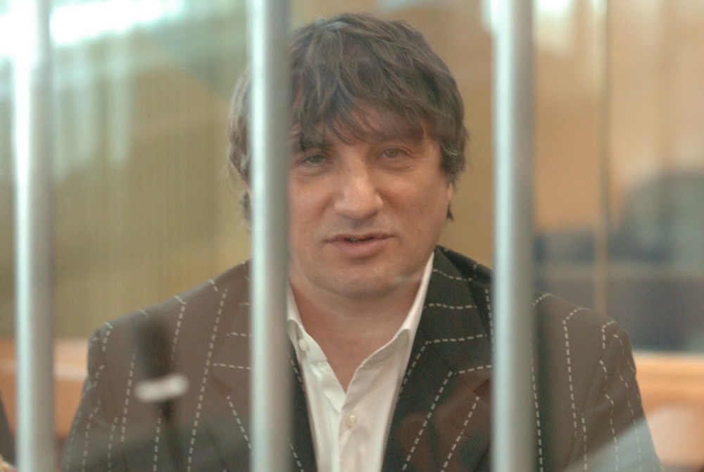 Evropa vadi Jocu Amsterdama iz zatvora!?