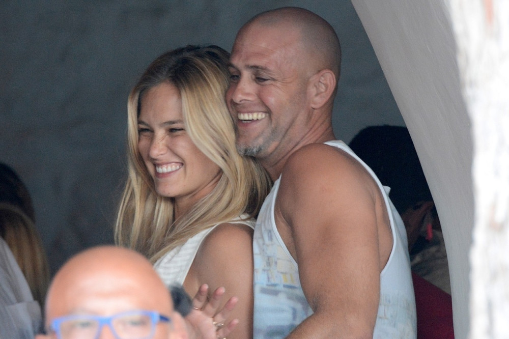 Bar Rafaeli čeka bebu