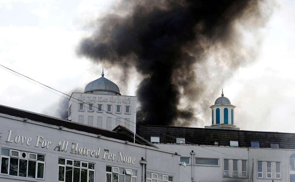 Najmanje 20 ljudi poginulo u džamiji