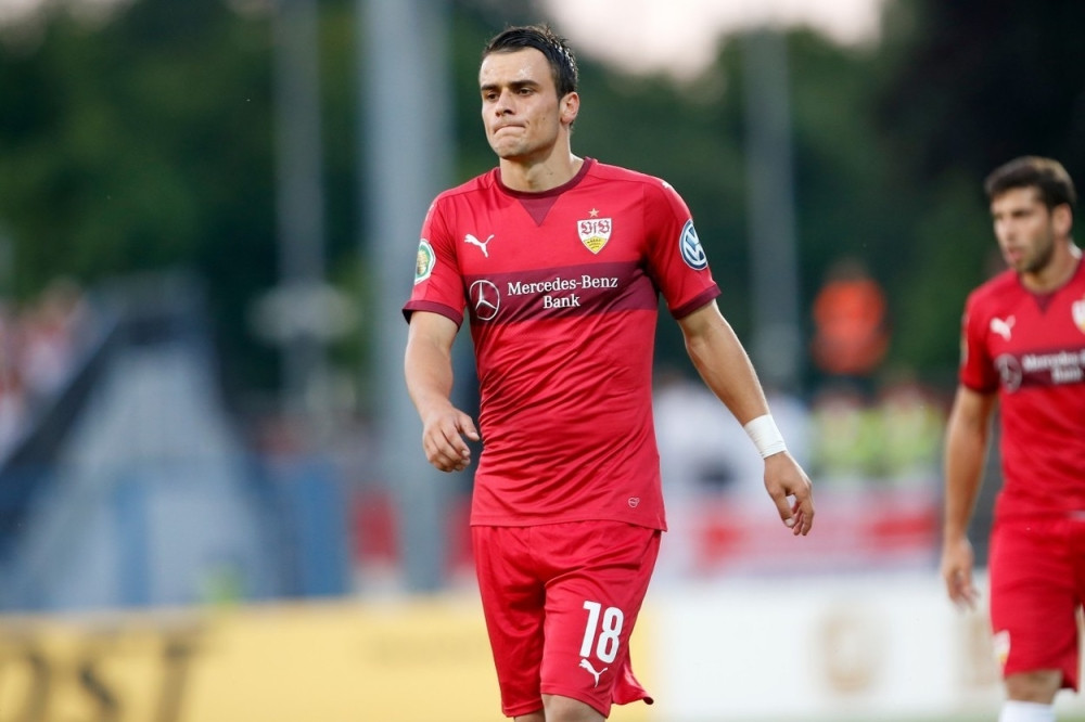 Štutgart poražen, Kostić asistent!