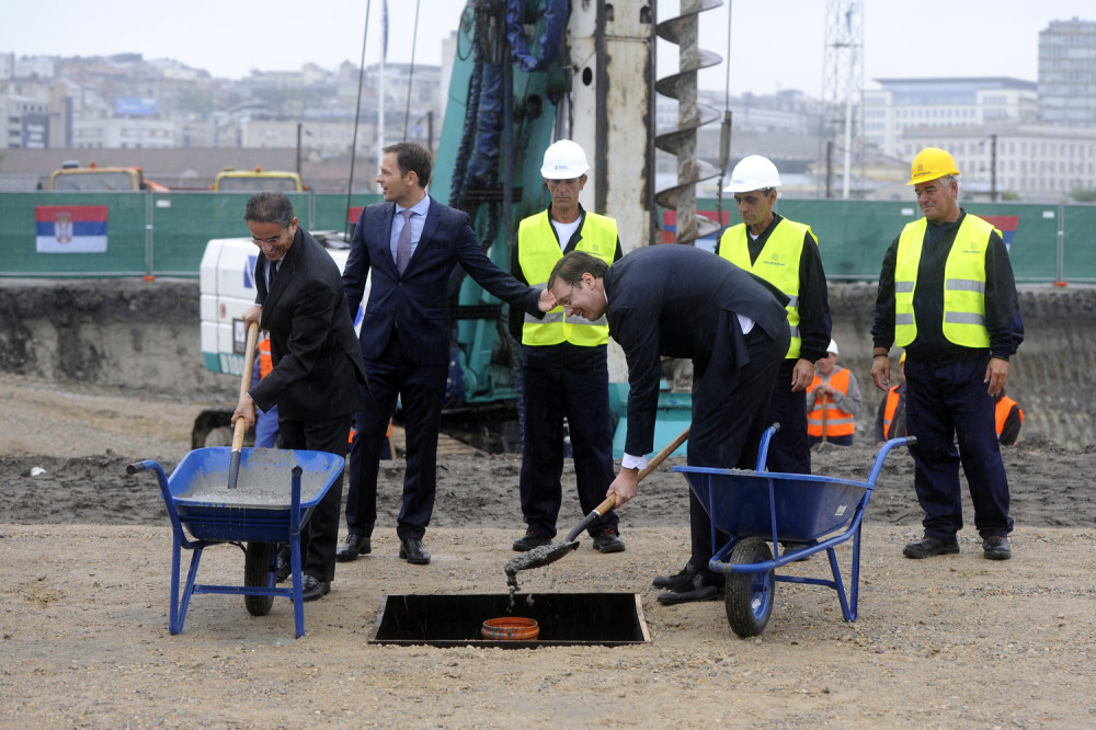 Vučić: Prostor koji nije vredeo ništa donosiće profit