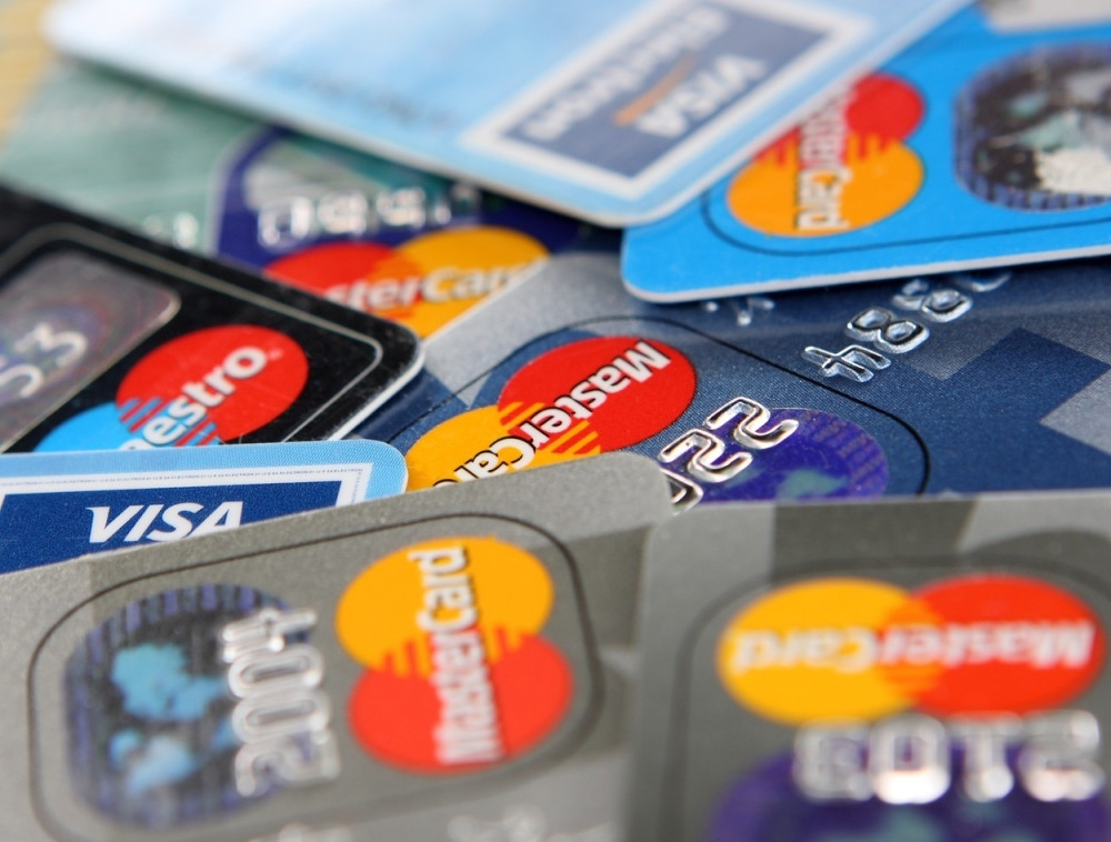 Mi malo u minus, banka puno u plus