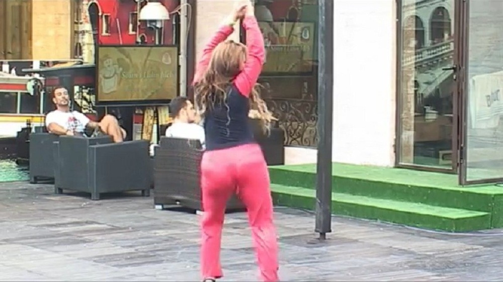 Miljana odlepila uz pesmu Mišela Gvozdenovića! (VIDEO)