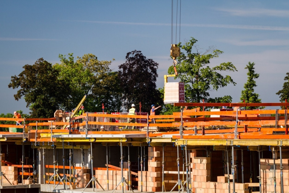 Počelo izdavanje rešenja o ozakonjenju objekata