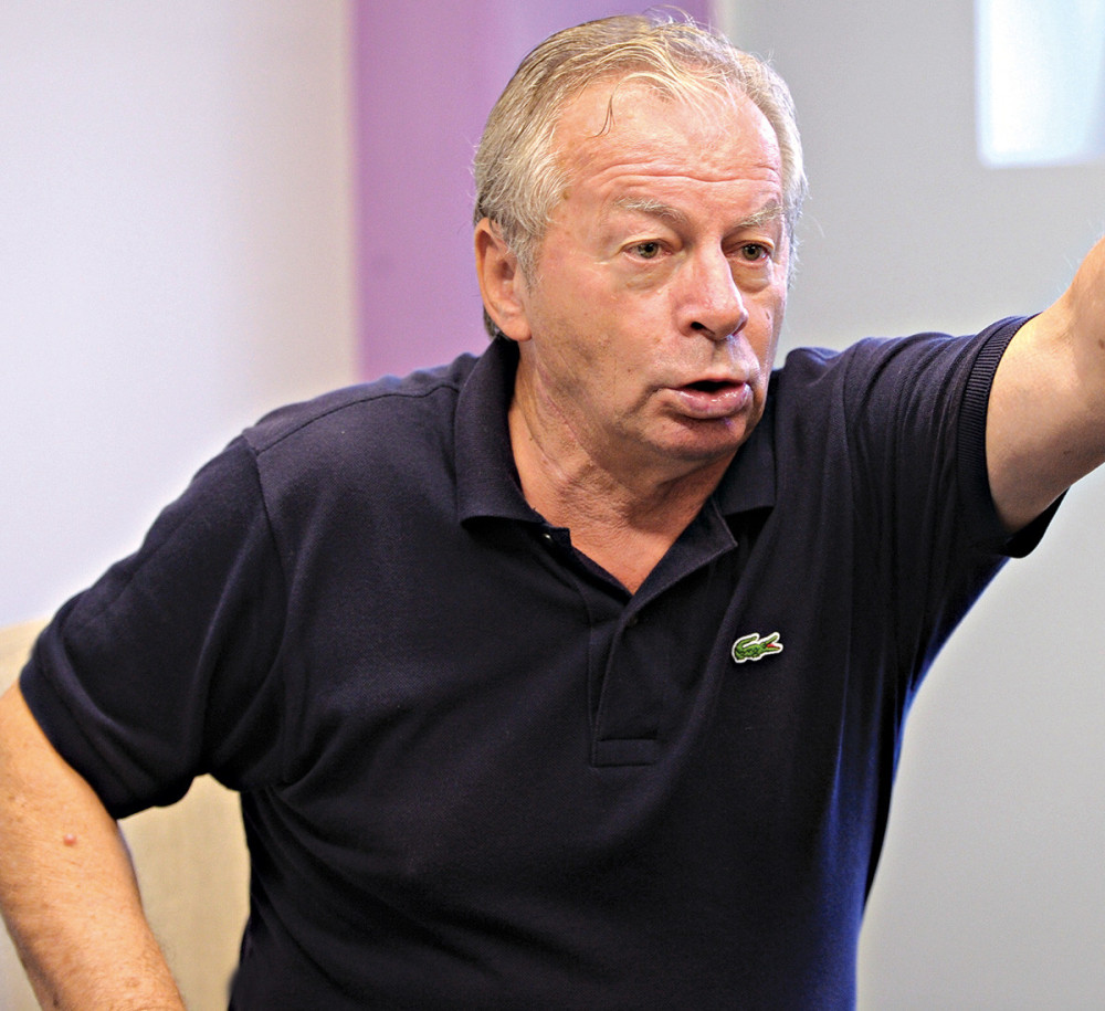 Ko sme da mi zabrani da obiđem grobove oca i majke u Kninu?!