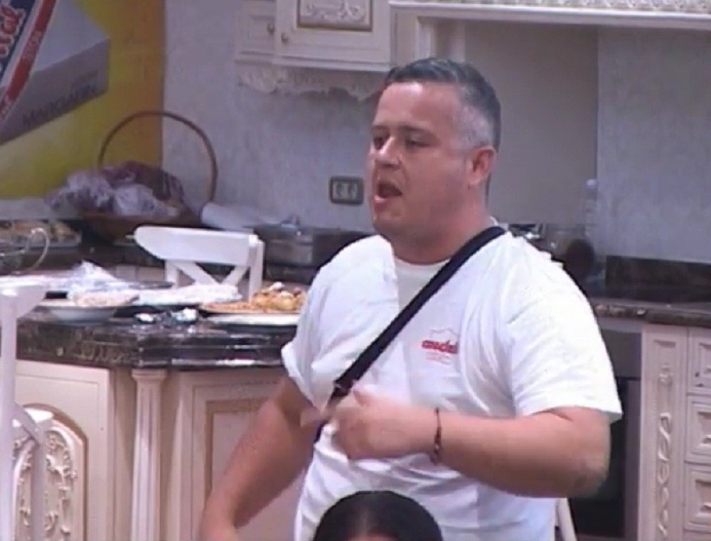 Nemanja otkrio kako je psu polomio rebra!