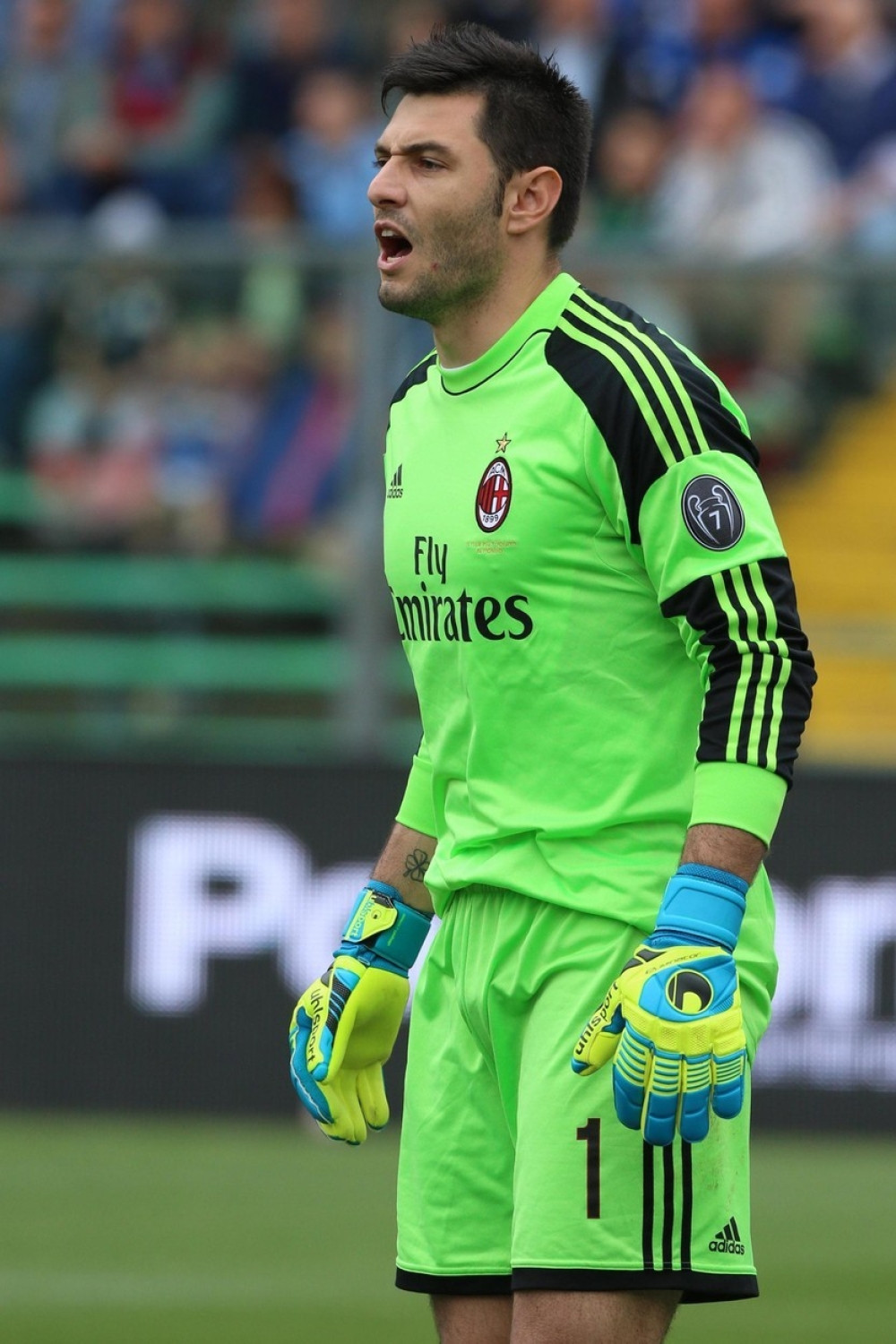 Partizanov dželat potpisuje za Čelsi! (VIDEO)