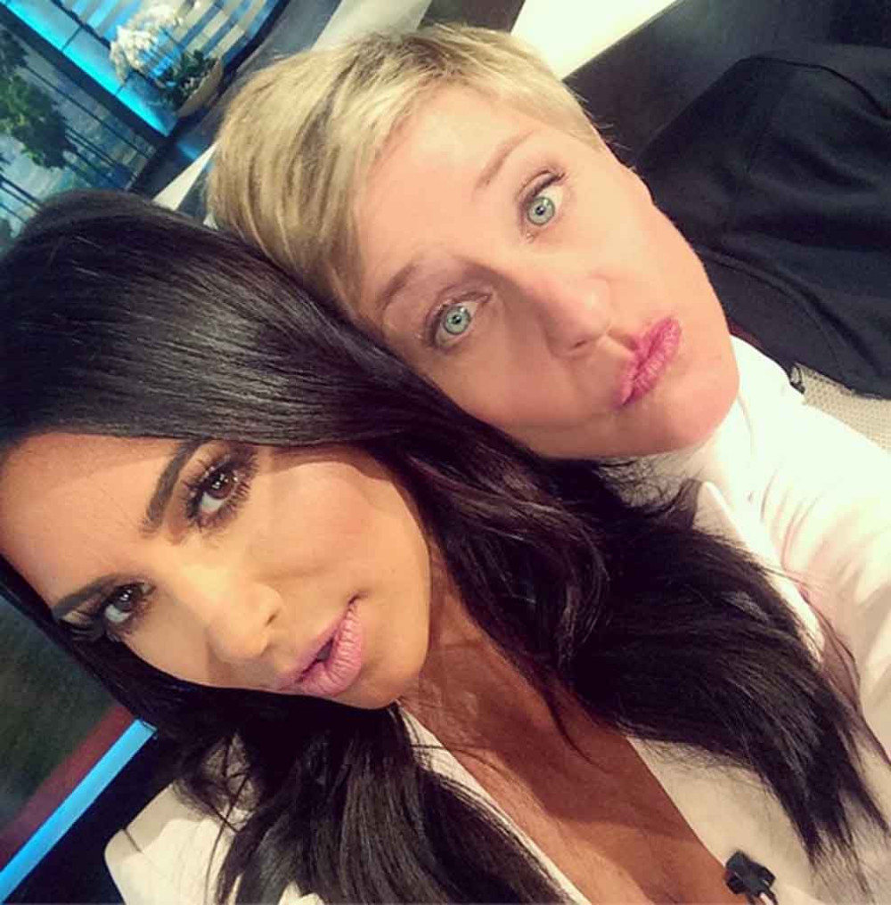 Elen Dedženeris opalila selfi sa "kraljicom selfija"