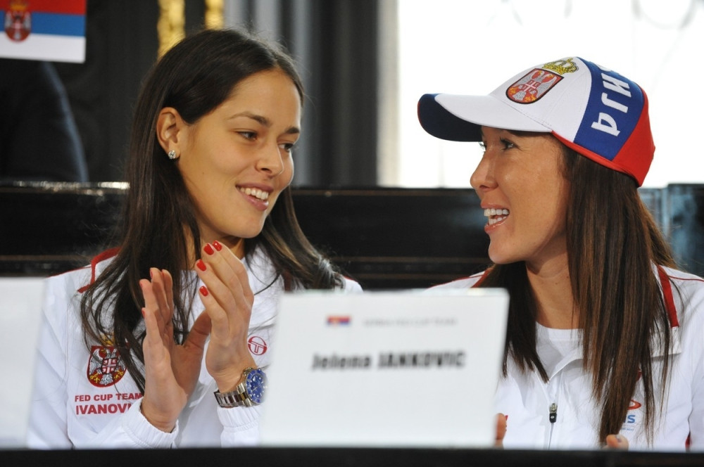 Jelena prešišala Anu