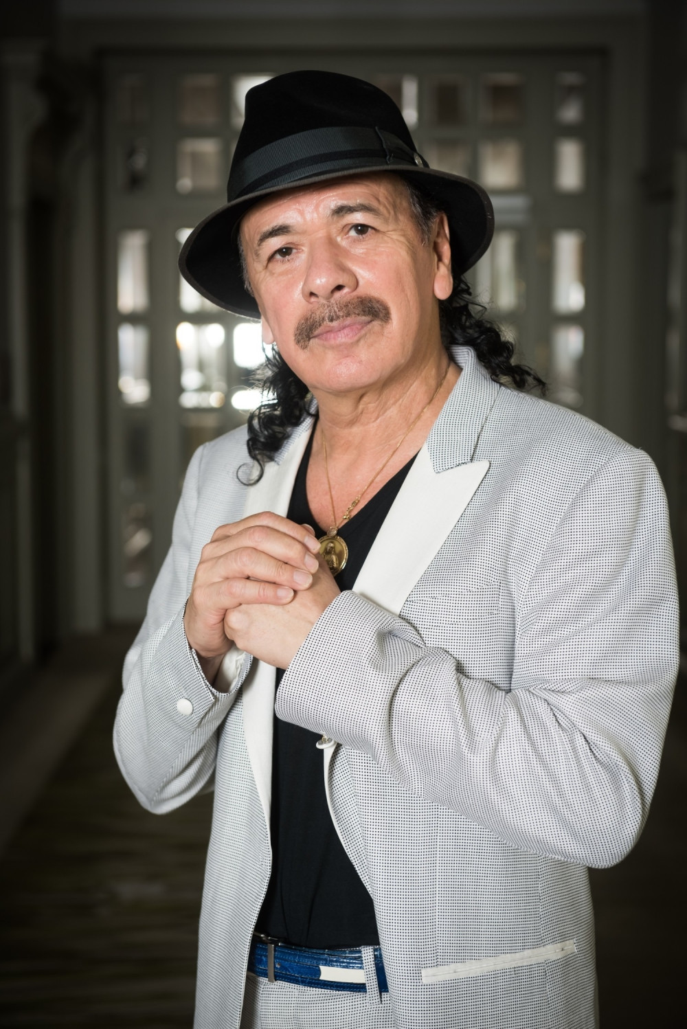 Santanu živog sahranjuju!