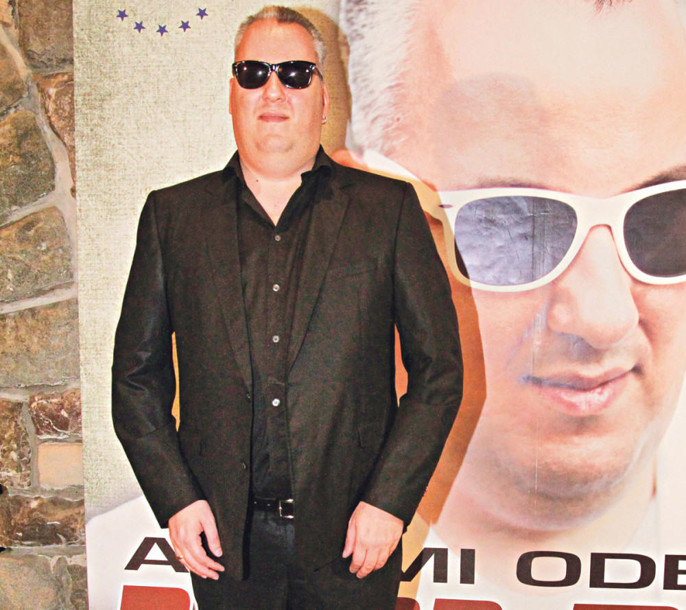 Gitarista uzeo bakšiš Dejanu Matiću (VIDEO)