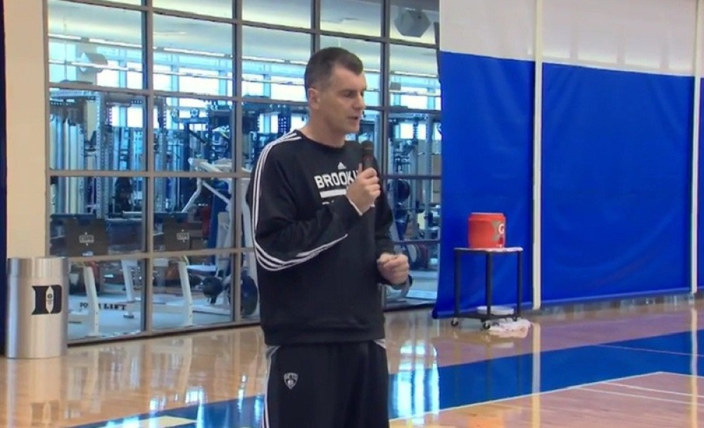 Prvi čovek mrežica iz Bruklina održao neverovatan trening! (VIDEO)