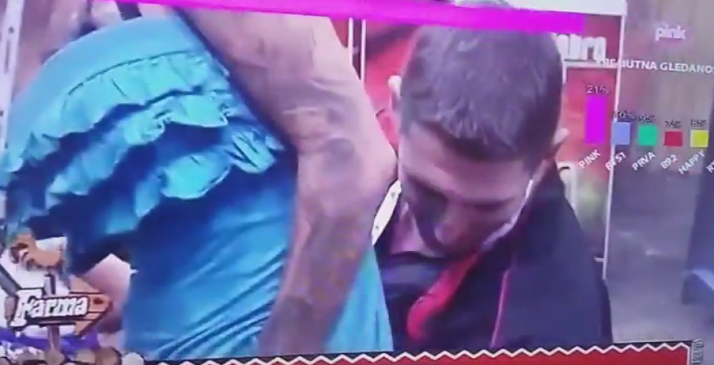 Kristijan Krunićevoj skinuo tange, Rade je poljubio "dole"! (VIDEO)