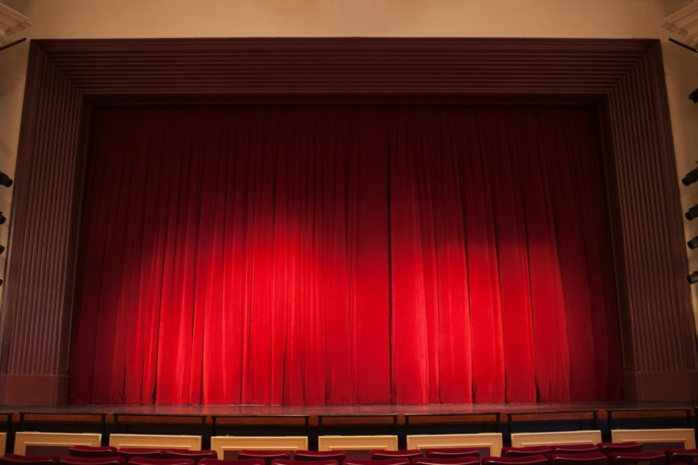 Odigraj „Kabare za život“