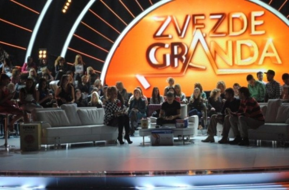 Šta to radi Brena kad se kamere isključe?