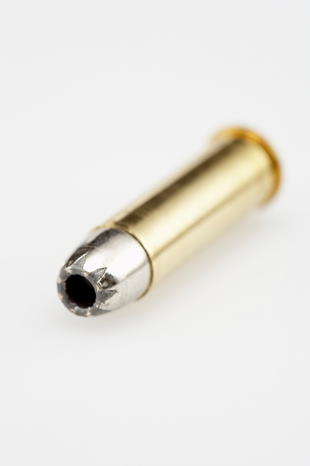 U pismu dobio metak!