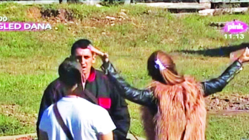 Kristijan: Jelena, ponašaš se kao ku*va!