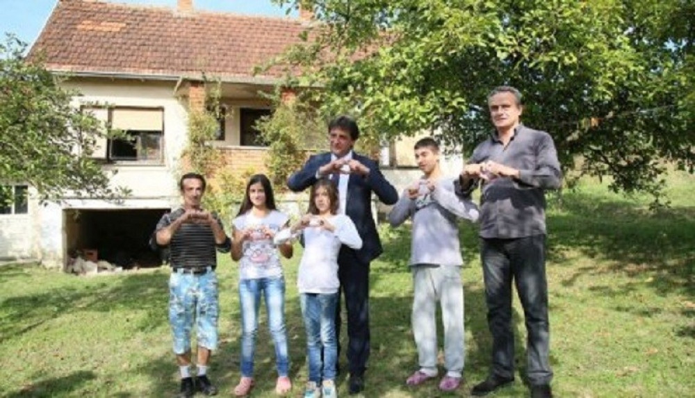 Bratislav Gašić: Nikolići su od sada moja briga!