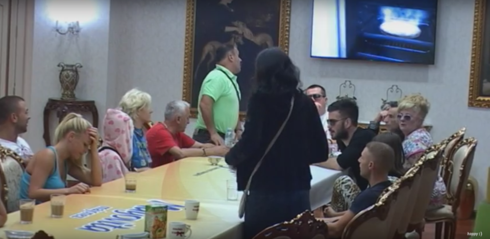 Slađa brutalno prebila Jelenu: Tenzije u "Parovima" se ne smiruju! (VIDEO)