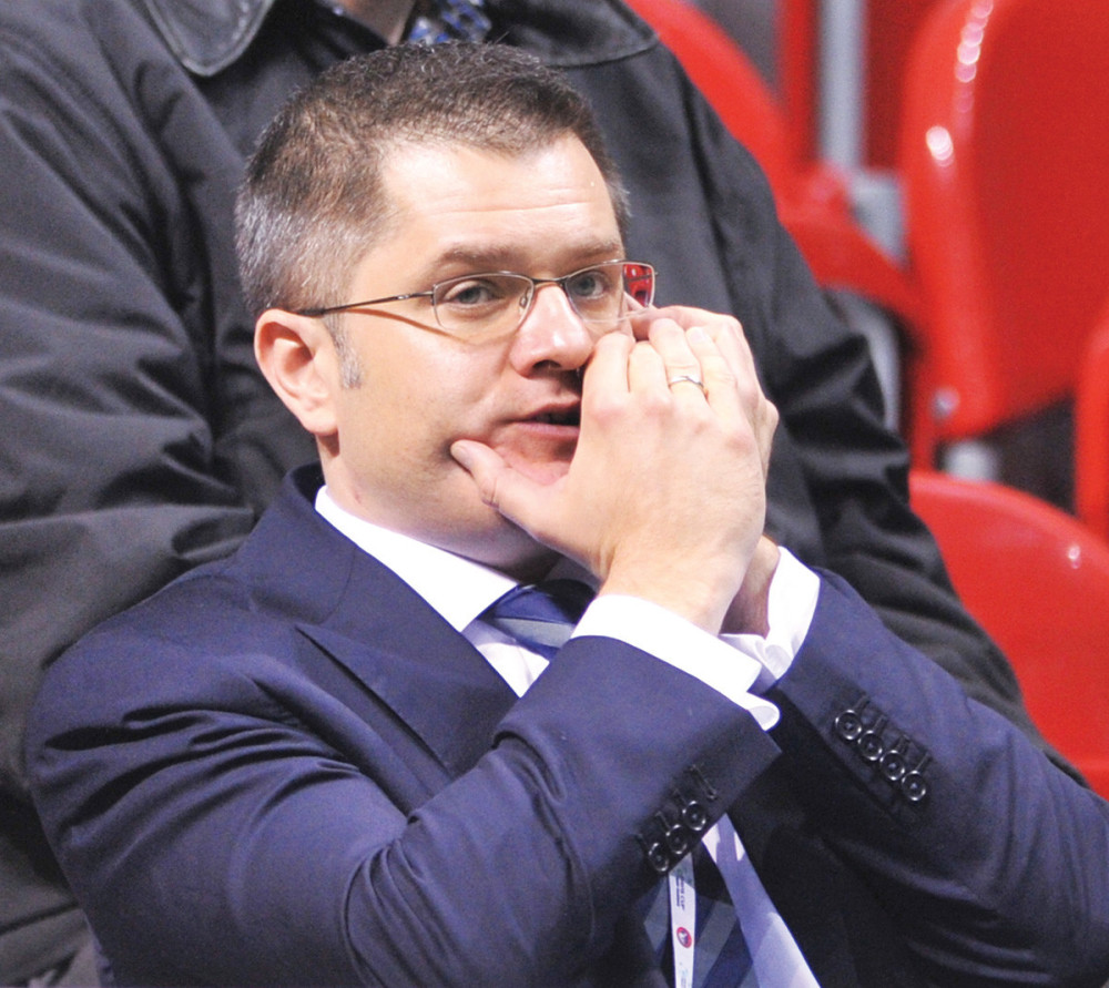 Tadića hteli da vodaju kao majmunče, otkrivao planove za pregovore o Kosovu, pijan hteo u švaleraciju! (VIDEO)