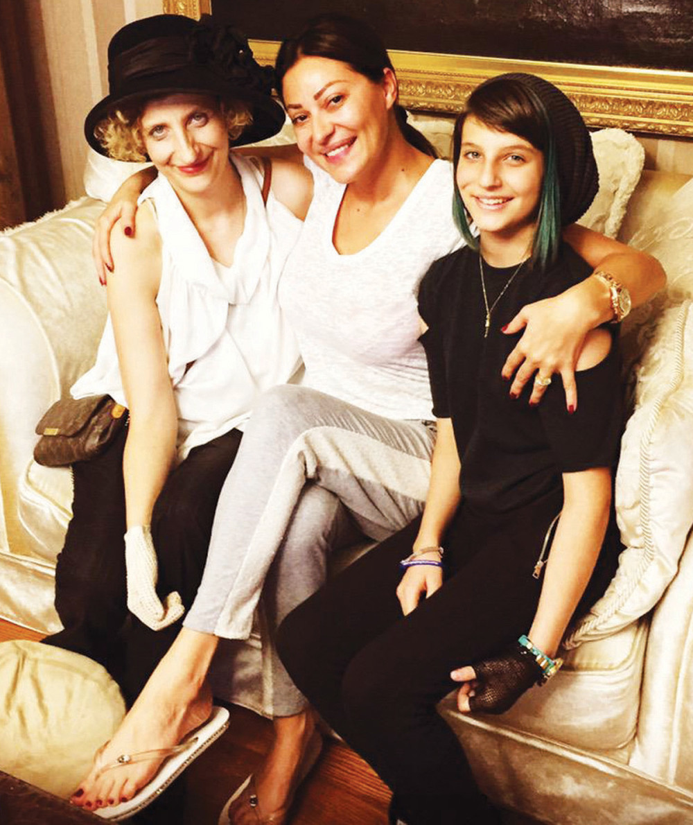 Ceca spasava život Isidori!